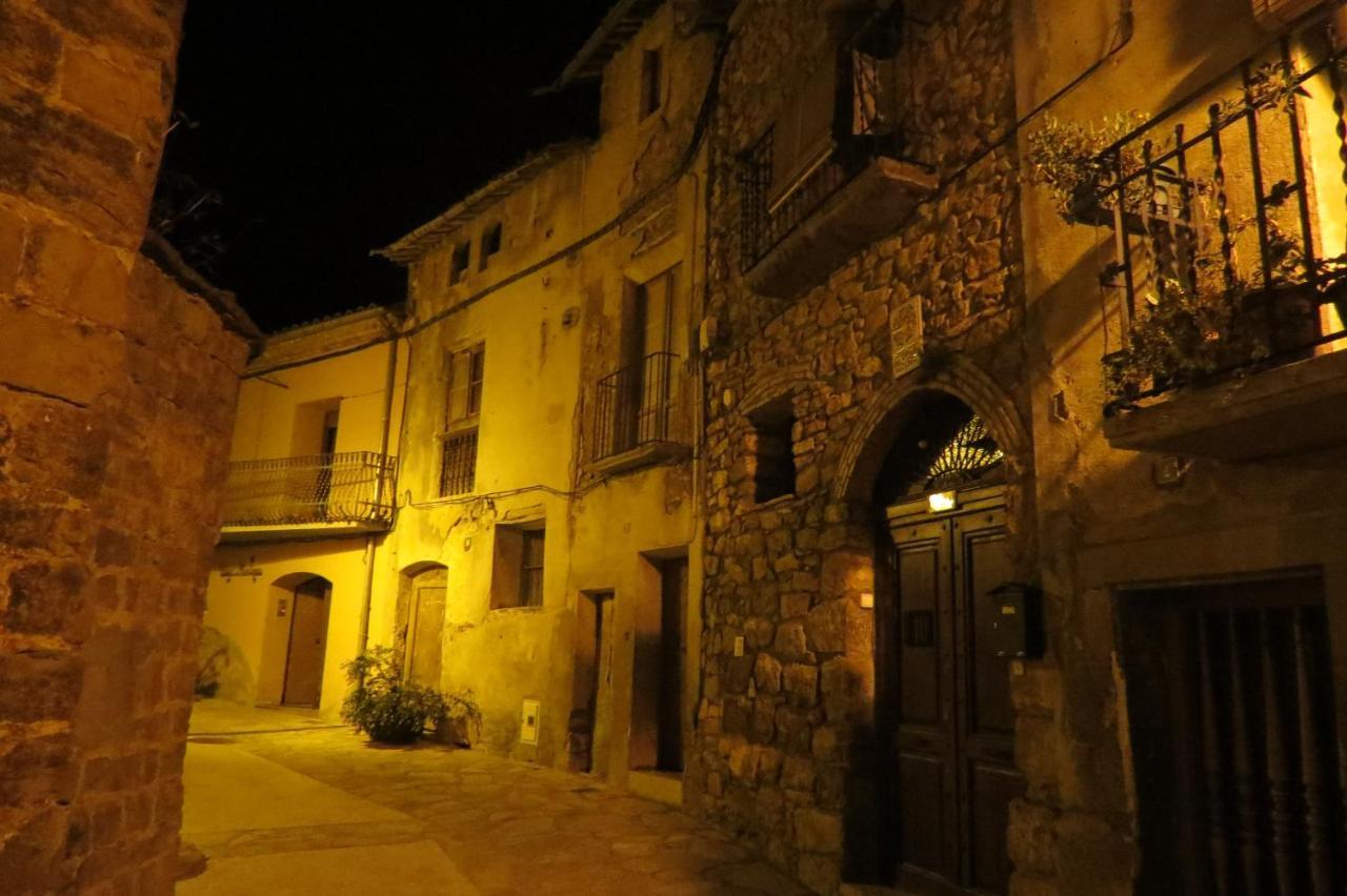Estudios Casa Lola De Talarn Exterior photo